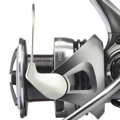 Daiwa Exceler LT 23 3000 C XH Spin Olta Makinesi - 4