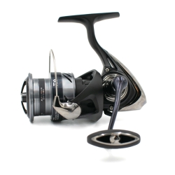Daiwa Ninja BS LT 24 4000 C Spin Olta Makinesi - Daiwa